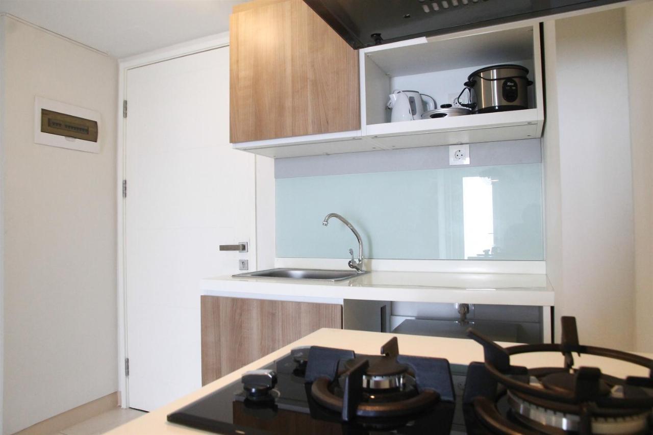 Modern Design 2br The Springlake Summarecon By Travelio Apartemen *